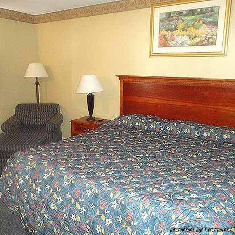 Days Inn By Wyndham West Branch Iowa City Area Camera foto